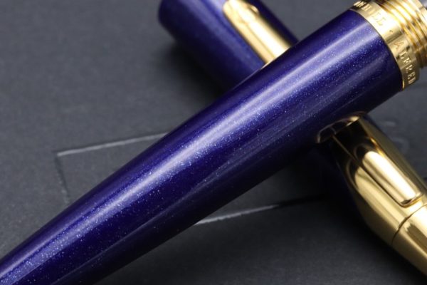 Dunhill AD2000 Blue Stardust Fountain Pen 3