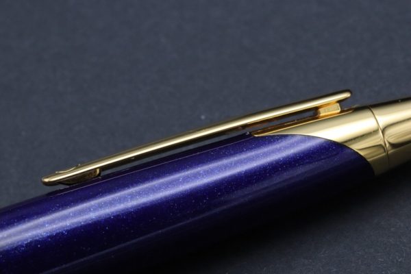 Dunhill AD2000 Blue Stardust Fountain Pen 7