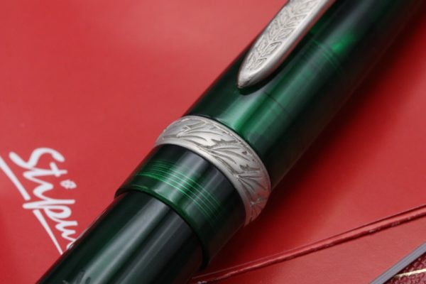 Stipula Etruria Rainbow Verde Limited Edition Fountain Pen - UNUSED - Medium Nib 3