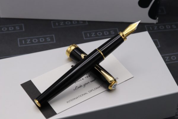 Diplomat Excellence A2 Black Fountain Pen 1