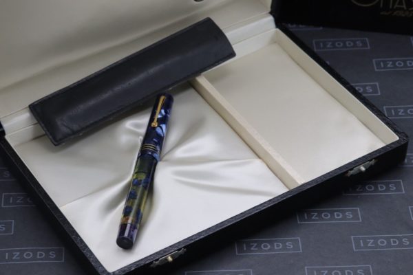 Omas 75th Anniversary Lucens Blue Royale Celluloid Limited Edition Fountain Pen 8