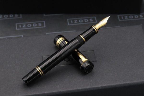 Parker Duofold Centennial Black Gold Trim Fountain Pen - MK1 1988 1