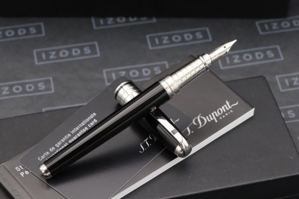 S.T. Dupont Olympio Black Lacquer Fountain Pen 1