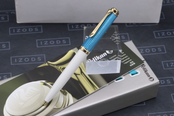Pelikan Souveran K600 Turquoise White Ballpoint Pen 1