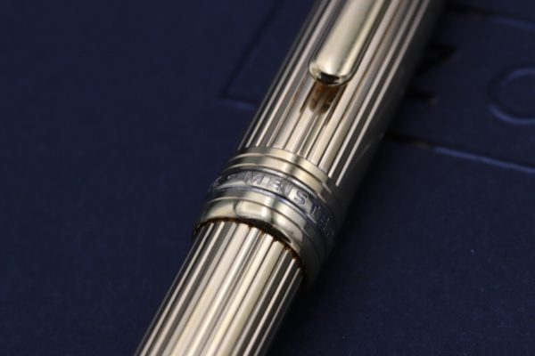 Montblanc Meisterstuck 144 Classique Gold-Plated Solitaire Fountain Pen 4