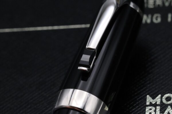 Montblanc Boheme Noir Fountain Pen - UNUSED - Image 5