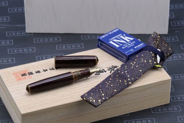 Nakaya Piccolo Cigar Heki-Tamenuri Negoro Fountain Pen - Soft Fine Nakata Nib