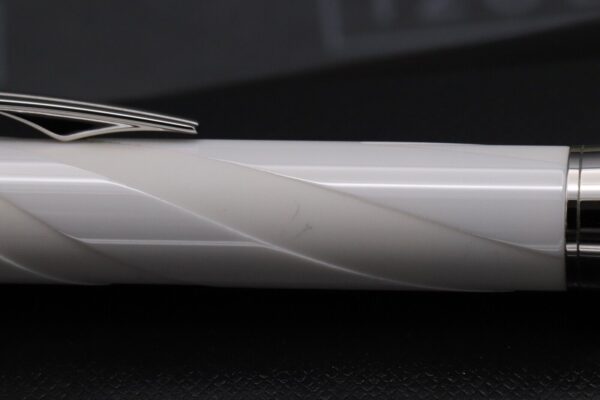 Montblanc Starwalker White Ceramics Ballpoint Pen - Image 5