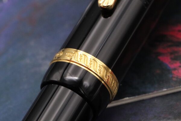 Montblanc Writers Edition Voltaire Fountain Pen - Image 5