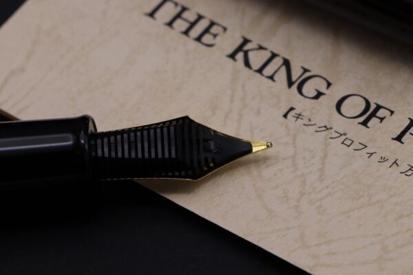Sailor King of Pen Black Resin GT Fountain Pen - UNUSED - Image 4