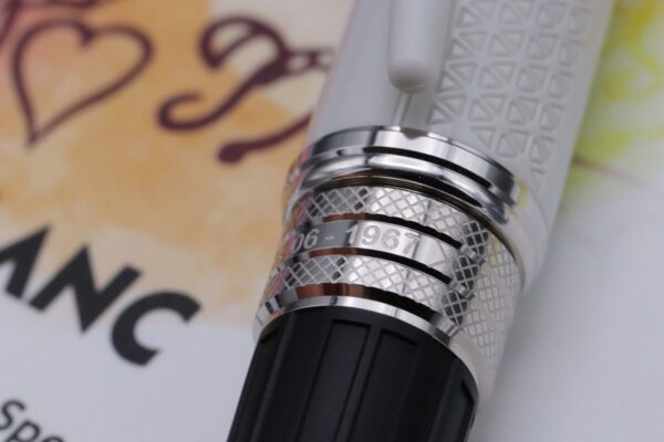 Montblanc Great Characters Jimi Hendrix Special Edition Fountain Pen - Image 5