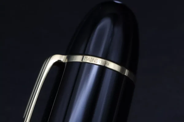 Montblanc Meisterstuck 149 Calligraphy Flex Fountain Pen - Image 6