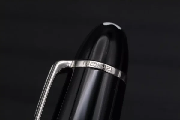 Montblanc Meisterstuck 146 LeGrand Platinum Coated Fountain Pen - OB Nib - Image 6