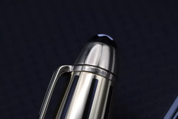 Montblanc Meisterstuck 146 LeGrand Black Gold Solitaire Fountain Pen - UNUSED - Image 6