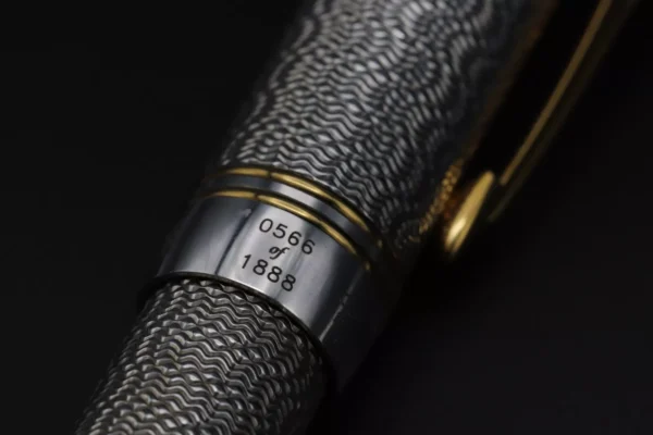 Classic Pens CP5 Parker Centennial Vintage Fountain Pen - UNUSED - Image 9