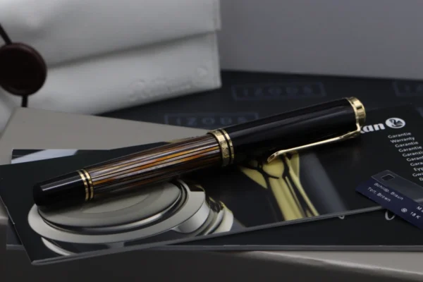 Pelikan Souveran M800 Tortoiseshell Brown SE Fountain Pen – NEVER INKED - Image 4