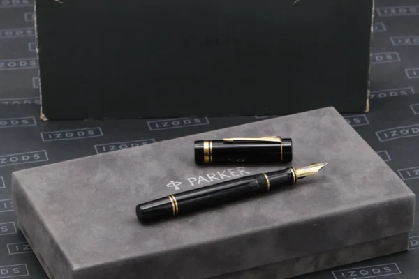 Parker Duofold Centennial Black Gold Fountain Pen - 1987