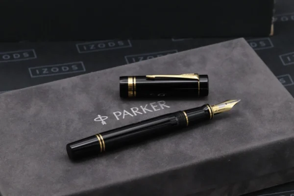 Parker Duofold Centennial Black Gold Fountain Pen - 1987 - Image 2