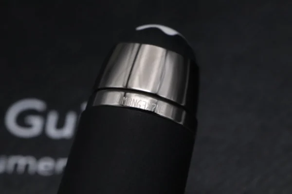 Montblanc Meisterstuck Classique Ultra Black Fountain Pen - Image 7
